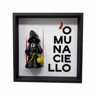 Quadro decorativo materico raffigurante il Munaciello della tradizione napoletana